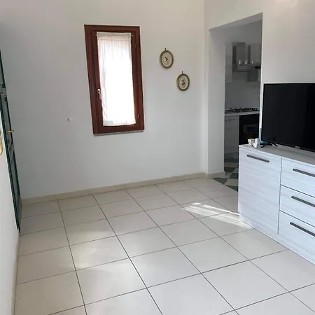 Semesterbostad Martila *